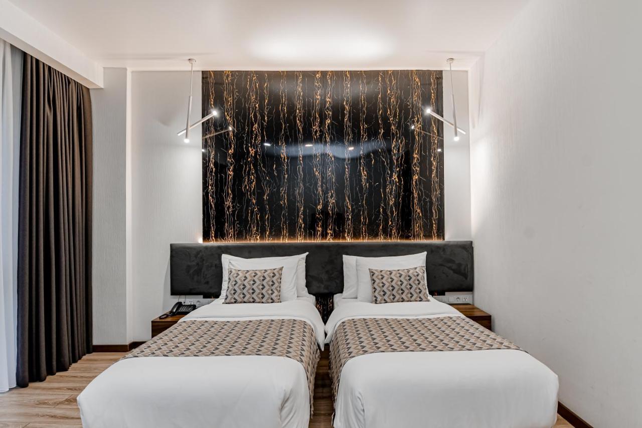 Kutaisi Inn Hotel 5*