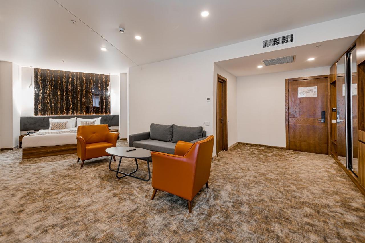 Kutaisi Inn 5*